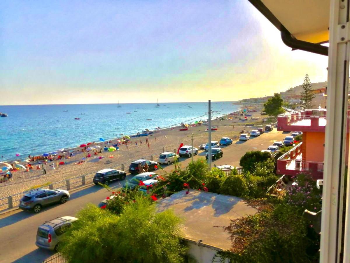 Villa Tripepi Bova Marina Exterior photo